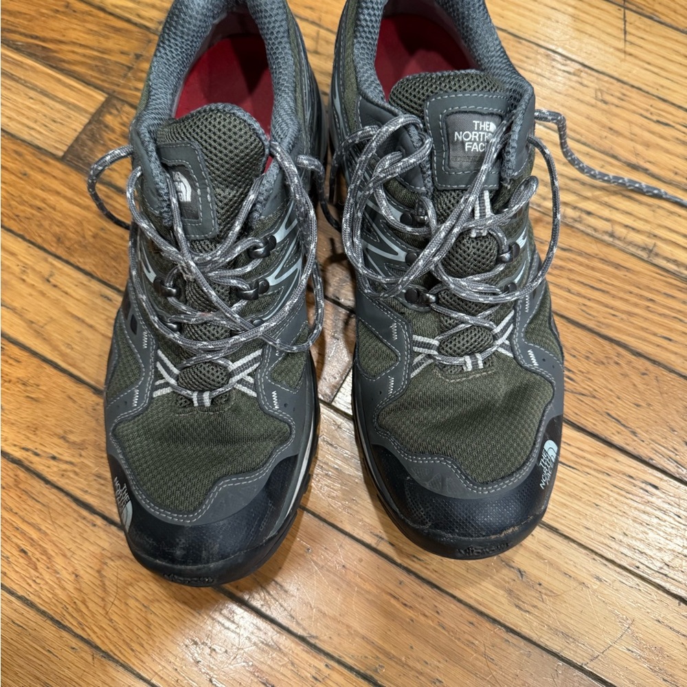 The North Face Men's Green and Grey Hiking Shoes